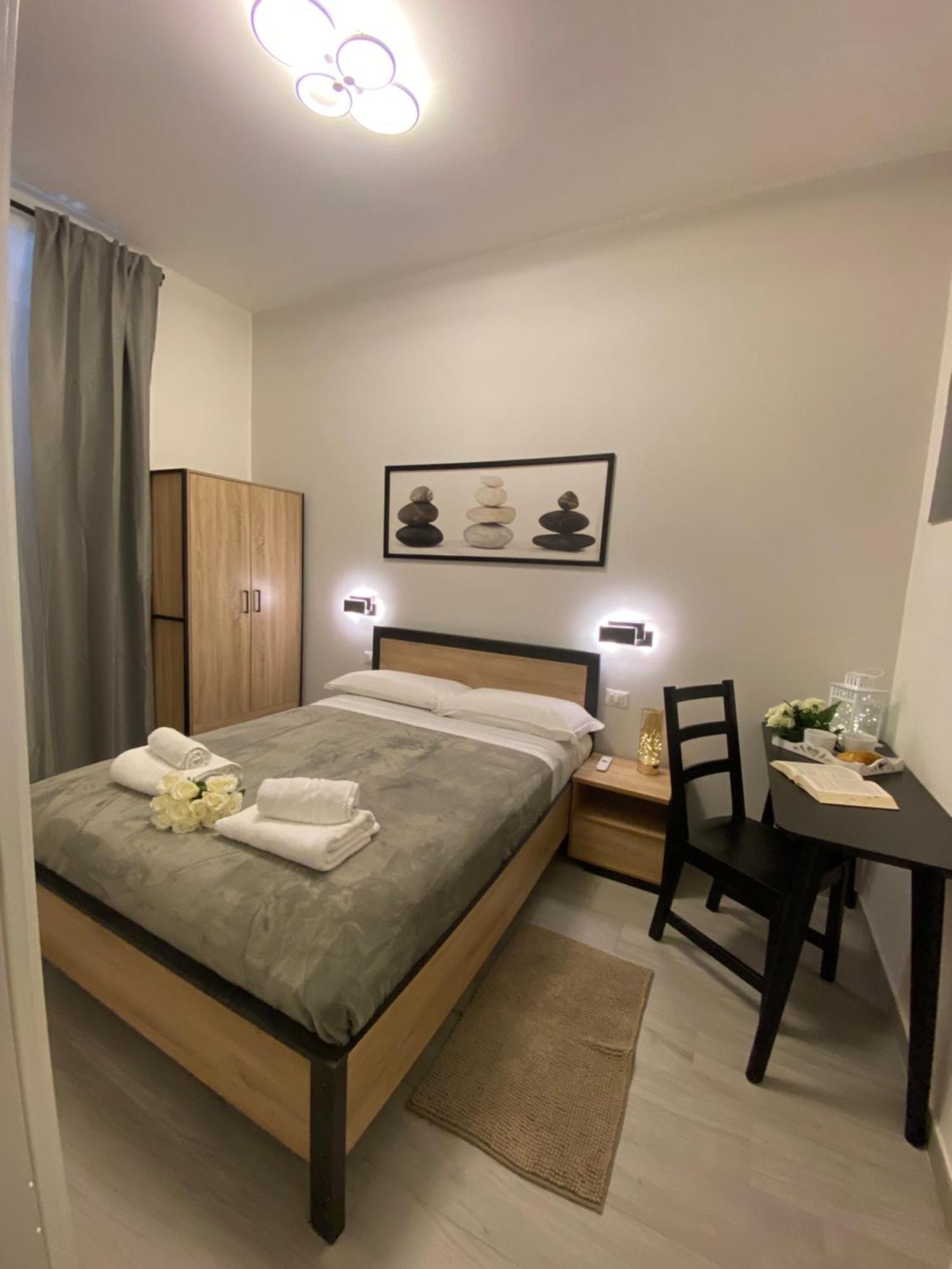 Roma Centro Softrooms Guest House Affittacamere * Rome