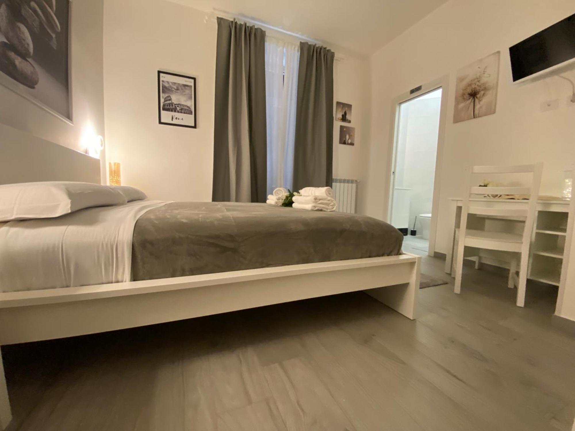 Roma Centro Softrooms Guest House Affittacamere *